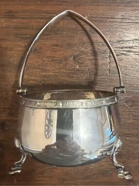 Vintage Silver Plated Cauldron Sugar Bowl Swing Handle Paw Feet EPNS